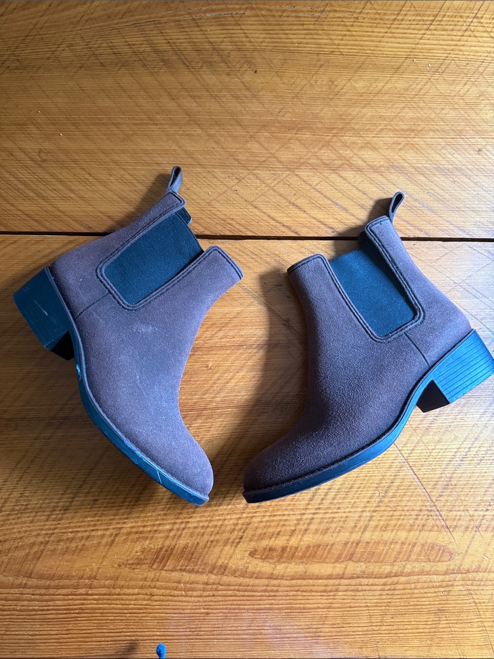 Women’s Suede Chelsea Booties in Taupe